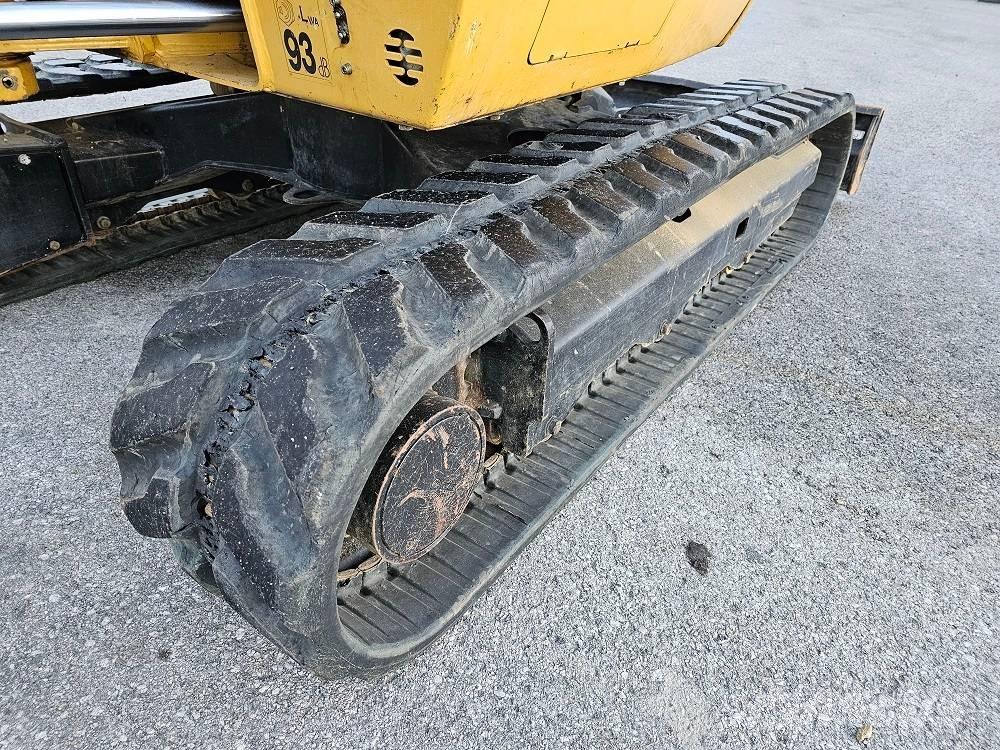 CAT 302.7 D CR Miniexcavadoras