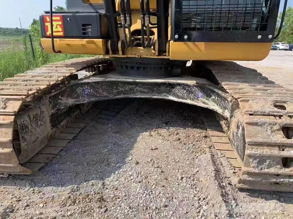 CAT 323 D Excavadoras sobre orugas