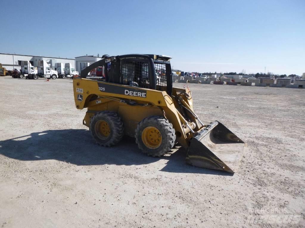 John Deere 325 Minicargadoras