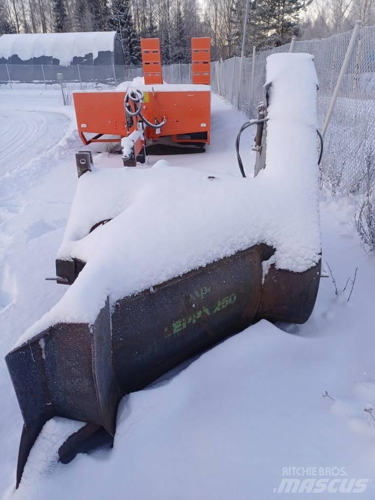 Leppä Super 250 Fresadoras quitanieve