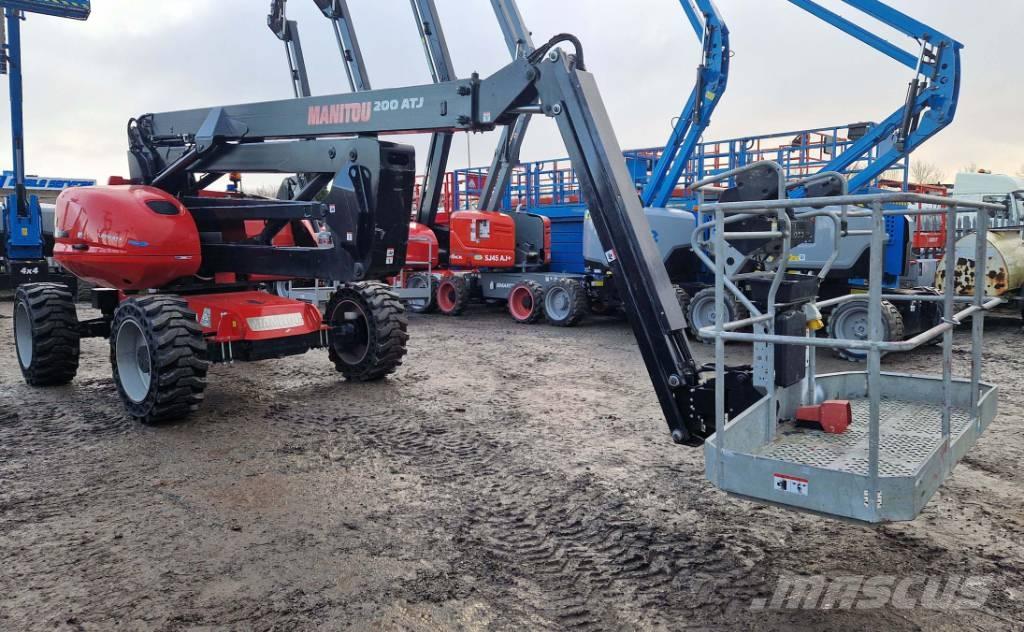 Manitou 200 ATJ Plataformas con brazo de elevación manual