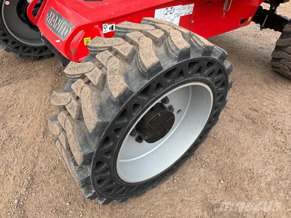 Manitou 200 ATJ Plataformas con brazo de elevación manual