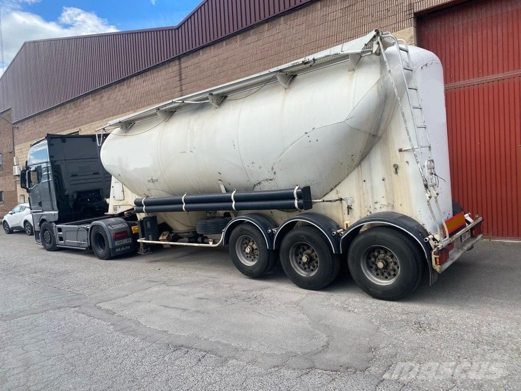 Spitzer SF2439PI Semirremolques cisterna