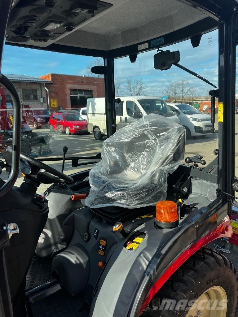 Yanmar SA424V-Q Tractores compactos