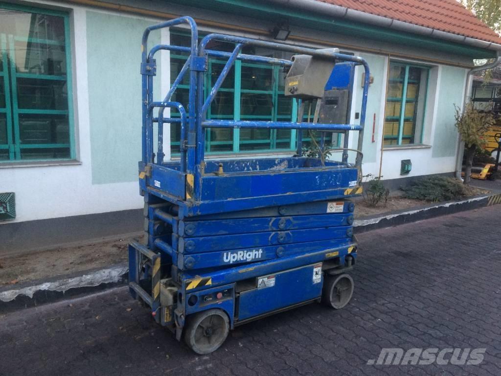 UpRight MX19    V-2783 Plataformas con jaula de elevación