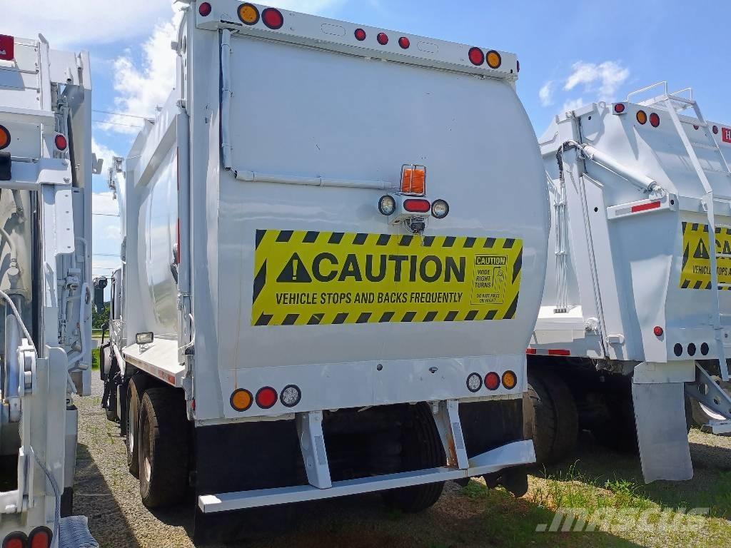 Mack MRU 613 Camiones de basura