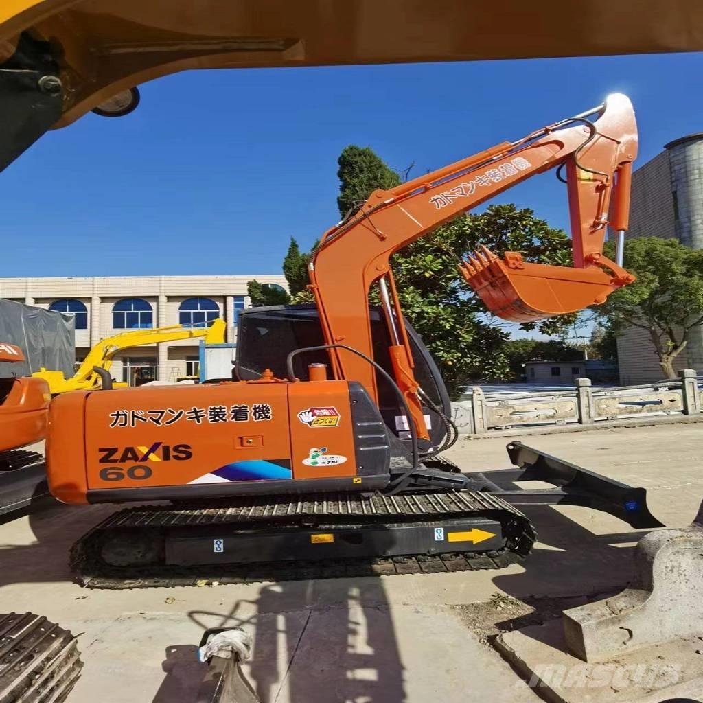 Hitachi ZX 60 Excavadoras sobre orugas