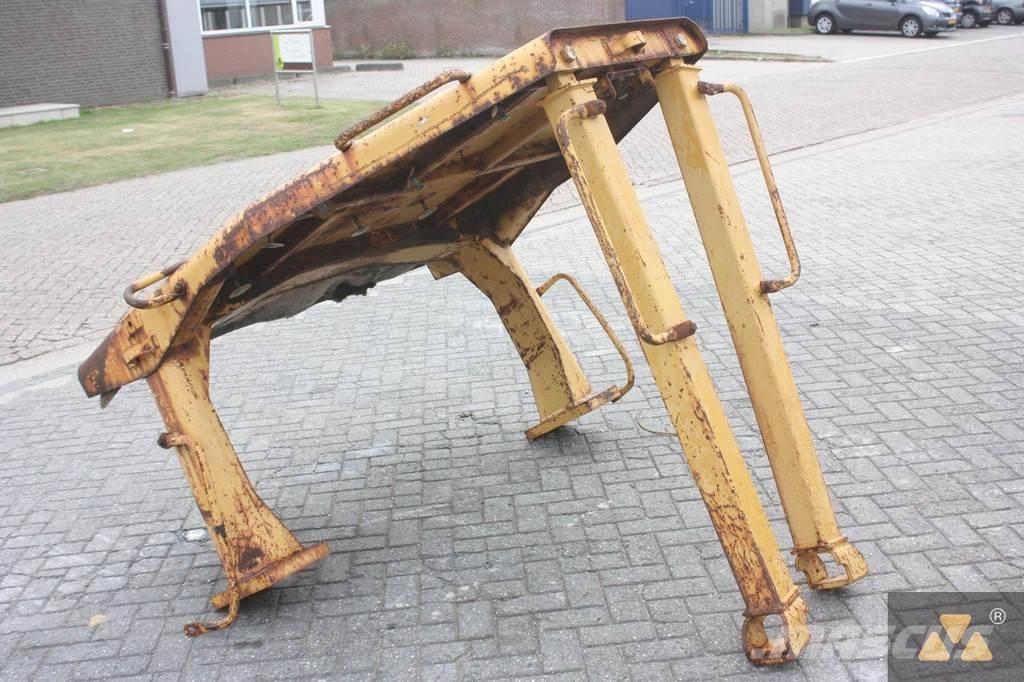 CAT D7H O-rops cab Cabinas