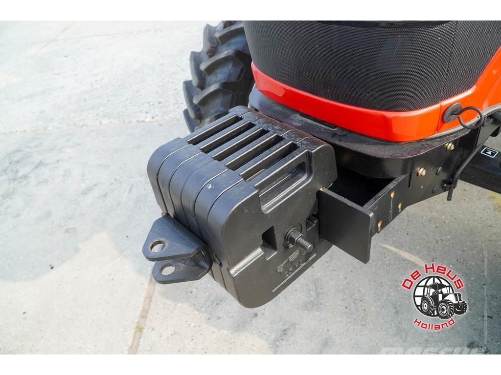 YTO NMF554C Tractores