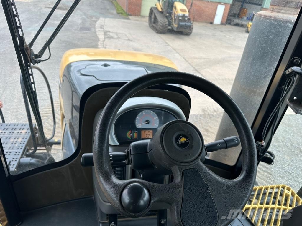 Challenger MT855C Tractores