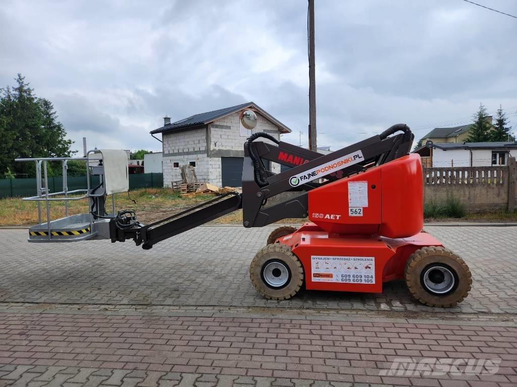 Manitou 150 AET 2 Plataformas con brazo de elevación manual