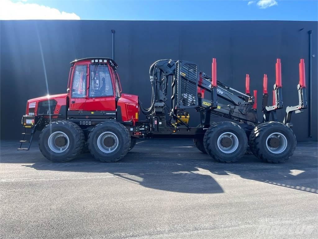 Komatsu 895 Transportadoras