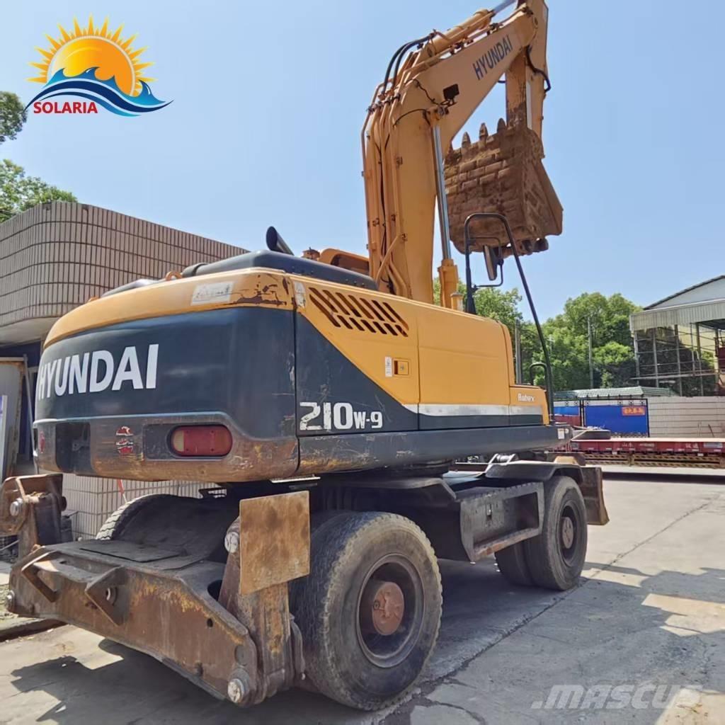 Hyundai R210W-9 Excavadoras de ruedas