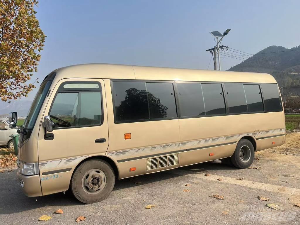 Toyota Coaster Autobuses interurbano