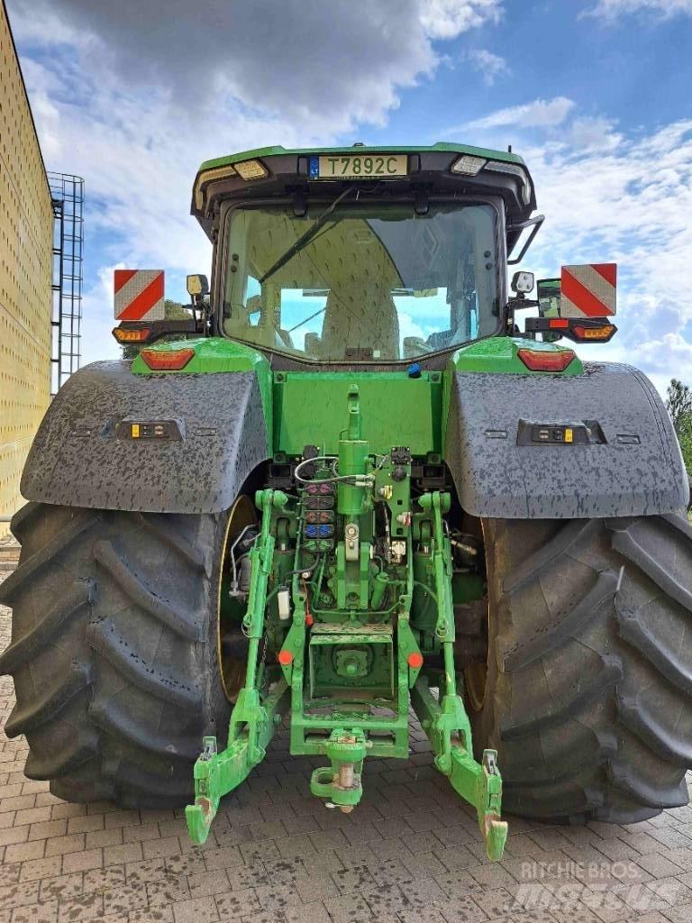 John Deere 8R410 Tractores