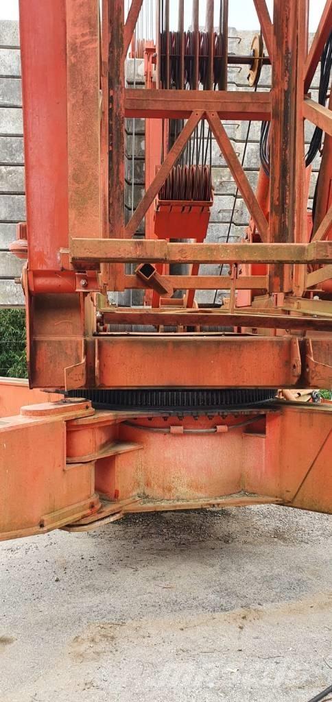 Potain GTMR 386 B Grúas automontantes