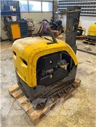 Atlas Copco LG 504 Compactadoras de suelo