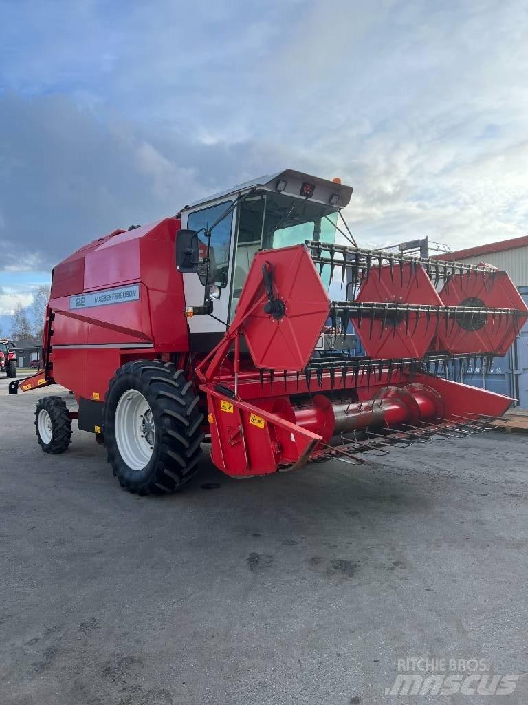 Massey Ferguson 22 Cosechadoras combinadas