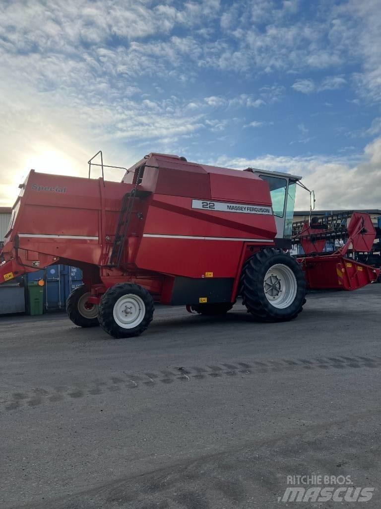 Massey Ferguson 22 Cosechadoras combinadas