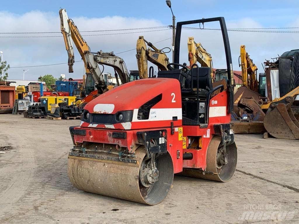 JCB VMT 260 Rodillos de doble tambor