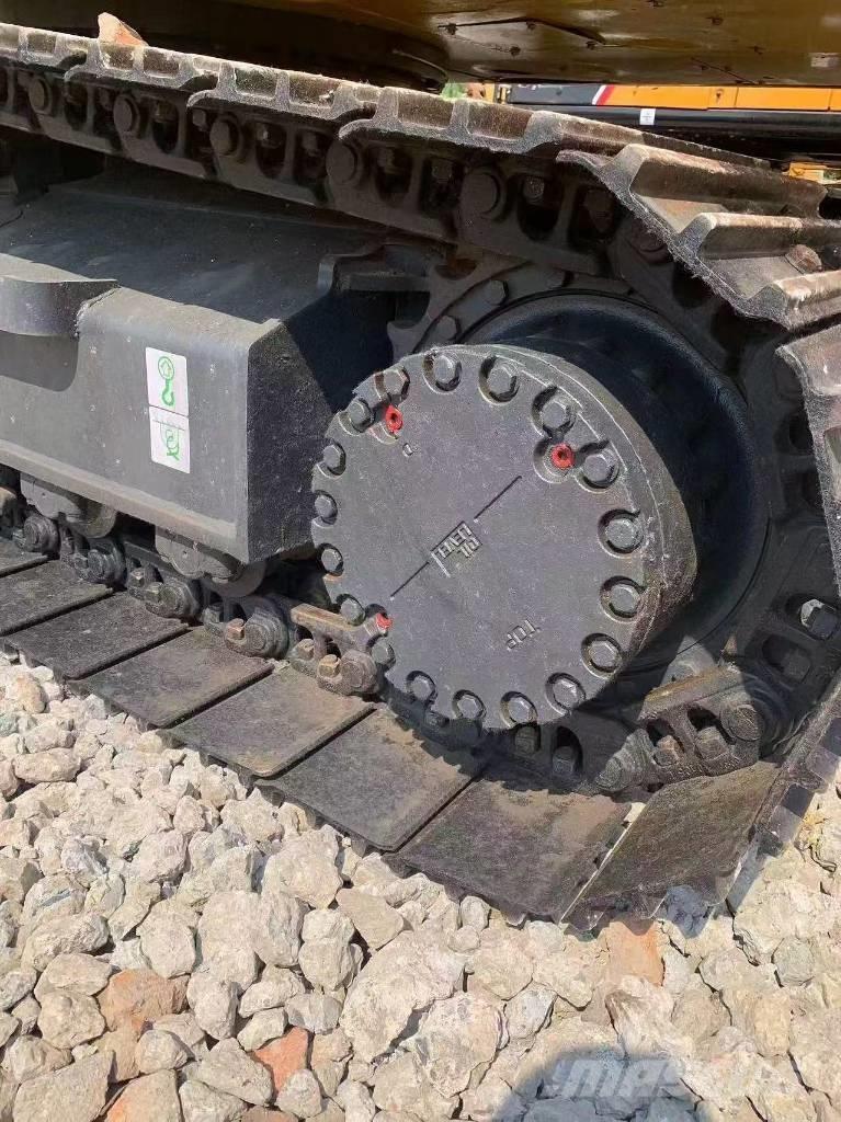 Komatsu PC 210 Excavadoras sobre orugas