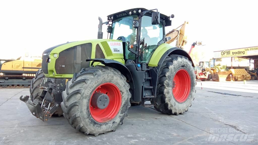 CLAAS Axion 920 Tractores