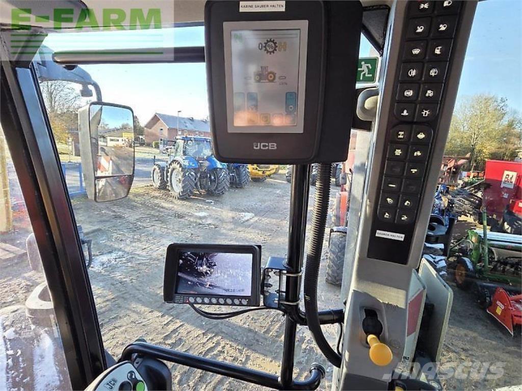 JCB fastrac 8330 Tractores