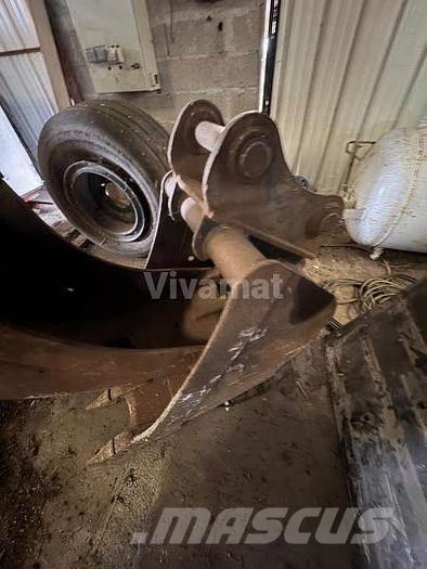 Volvo EC220 Cucharones