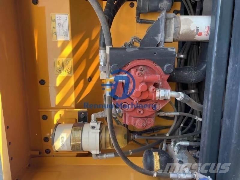 Hyundai 225VS Excavadoras sobre orugas