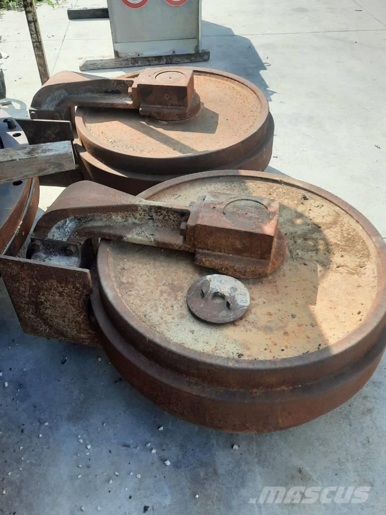 Hitachi EX 700 Orugas