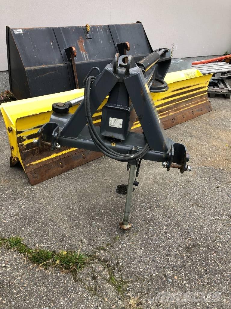 Vama 3800 R2 Rastras para caminos