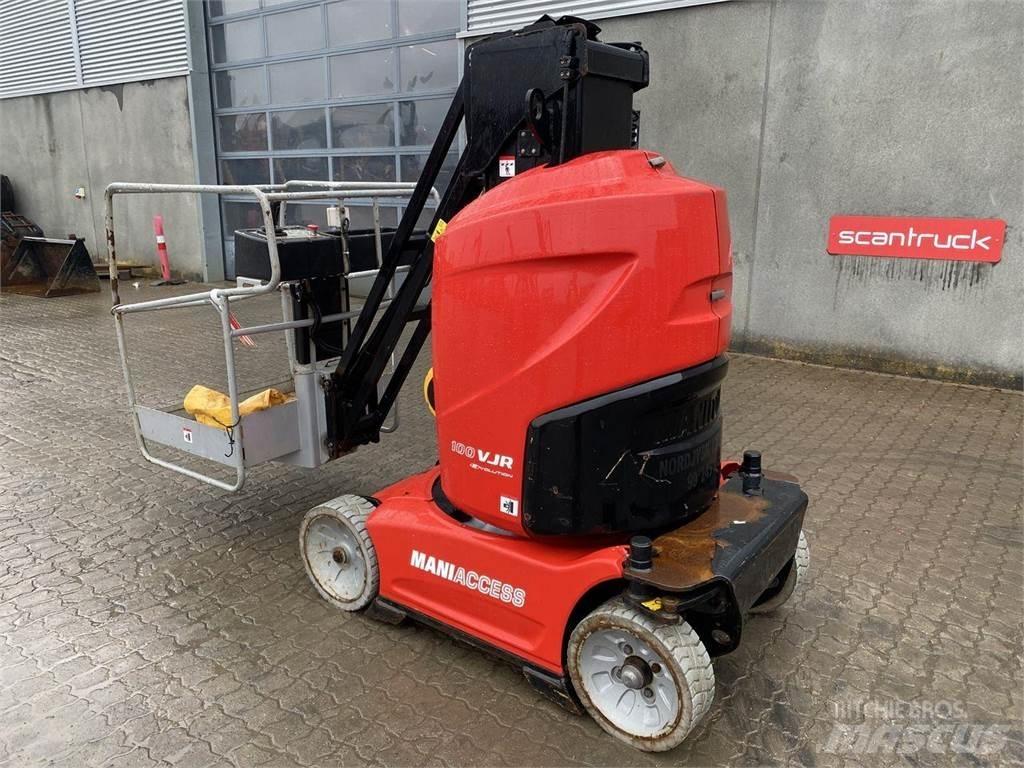 Manitou 100VJR Plataformas con jaula de elevación