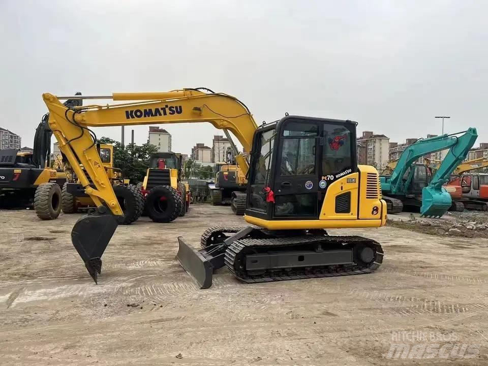 Komatsu PC70-8 Excavadoras sobre orugas