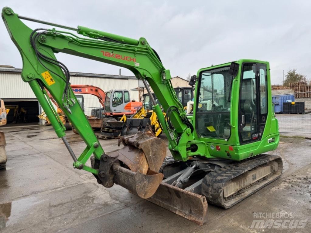 Takeuchi TB250 *SOLD Miniexcavadoras