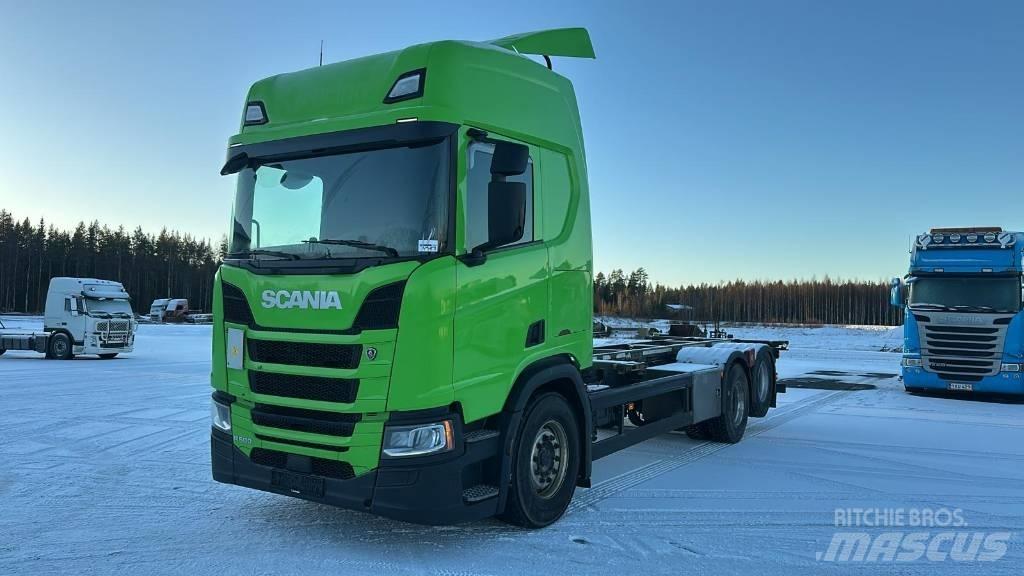 Scania R 500 Camiones con chasís y cabina