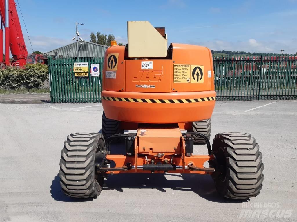 JLG 450 AJ Plataformas con brazo de elevación manual