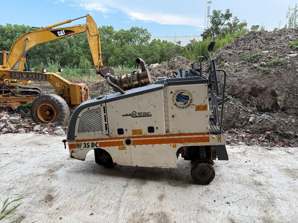 Wirtgen W 35 DC Fresadoras de asfalto
