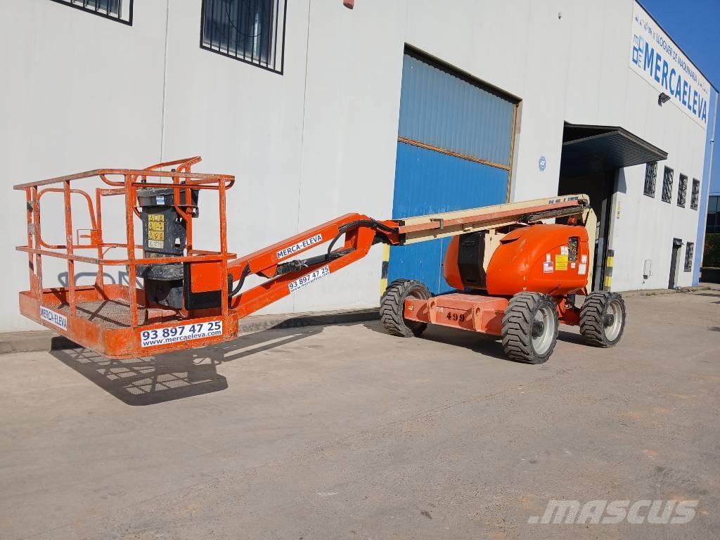 JLG 600 AJ Plataformas con brazo de elevación manual