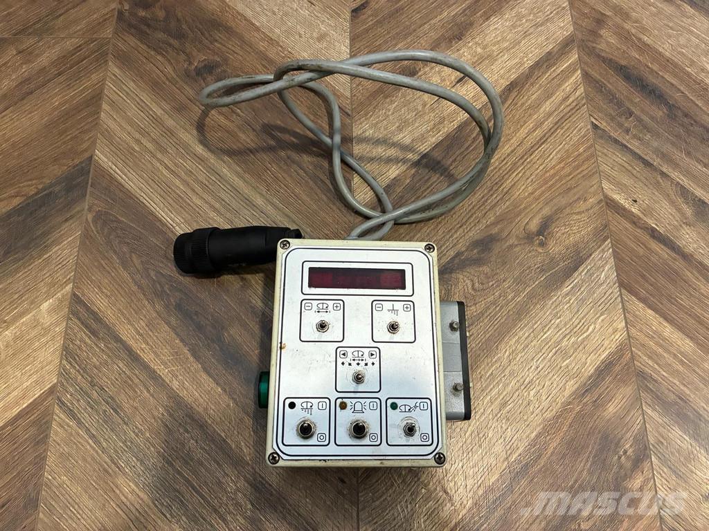  Salt spreader Esparcidoras de arena y sal