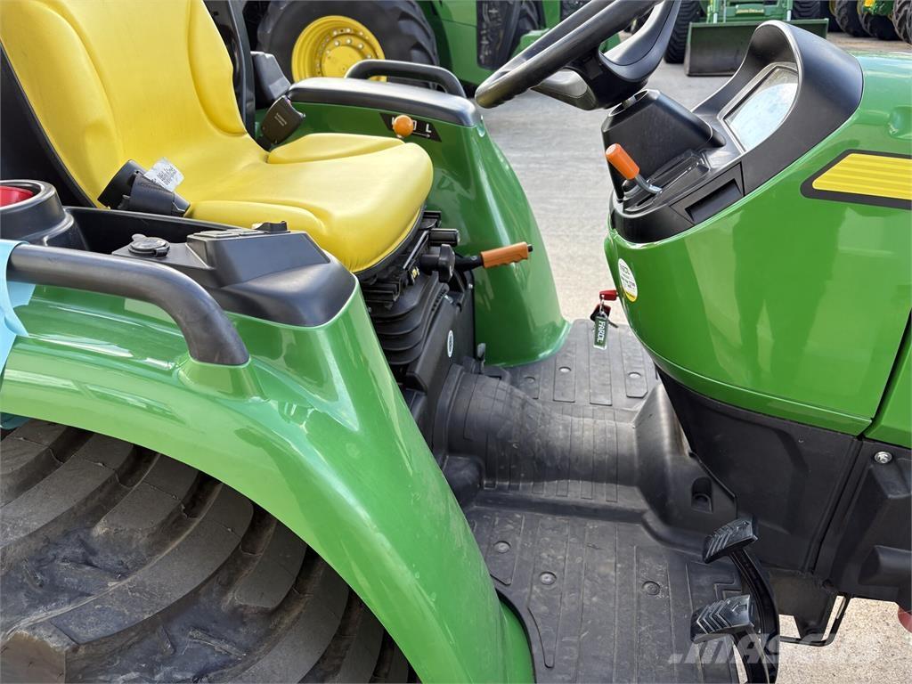 John Deere 3025E Tractores compactos