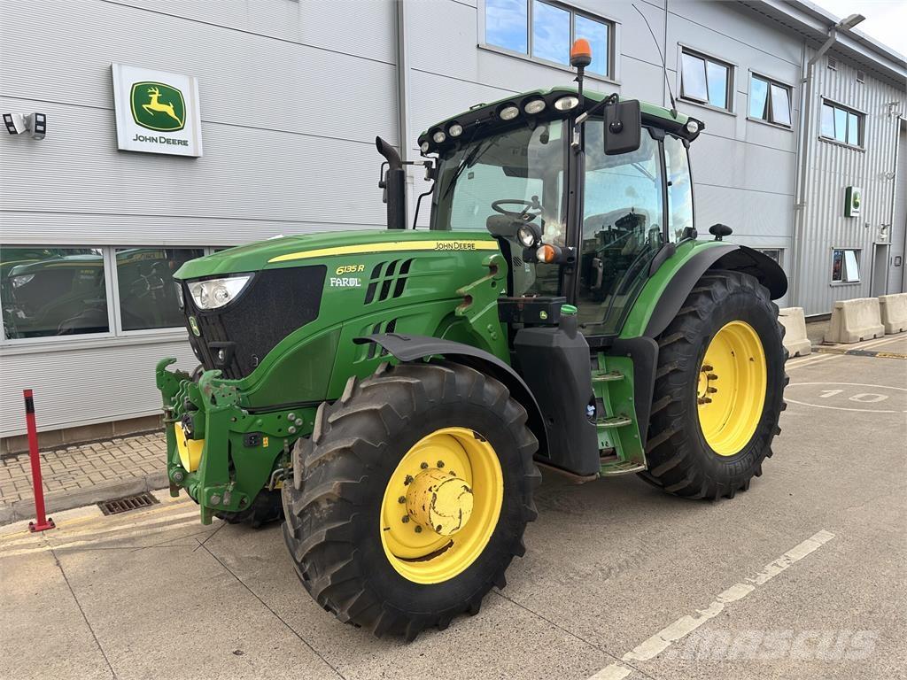 John Deere 6135R Tractores