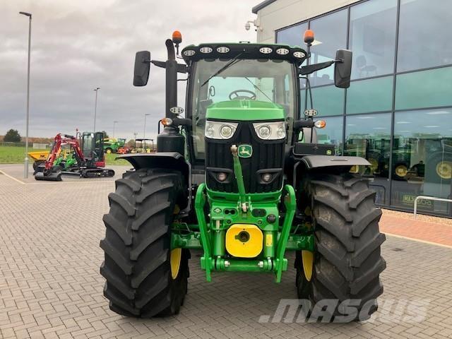 John Deere 6215R Tractores