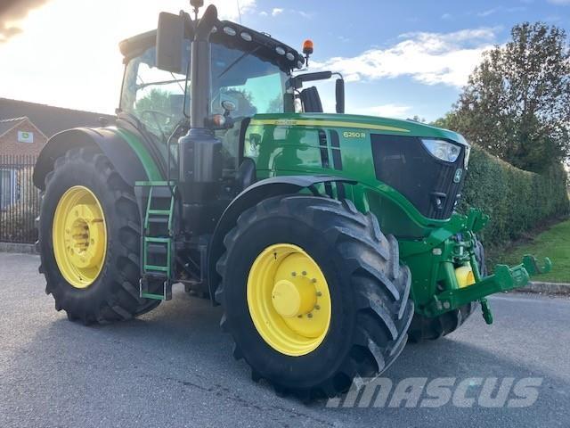 John Deere 6250R Tractores
