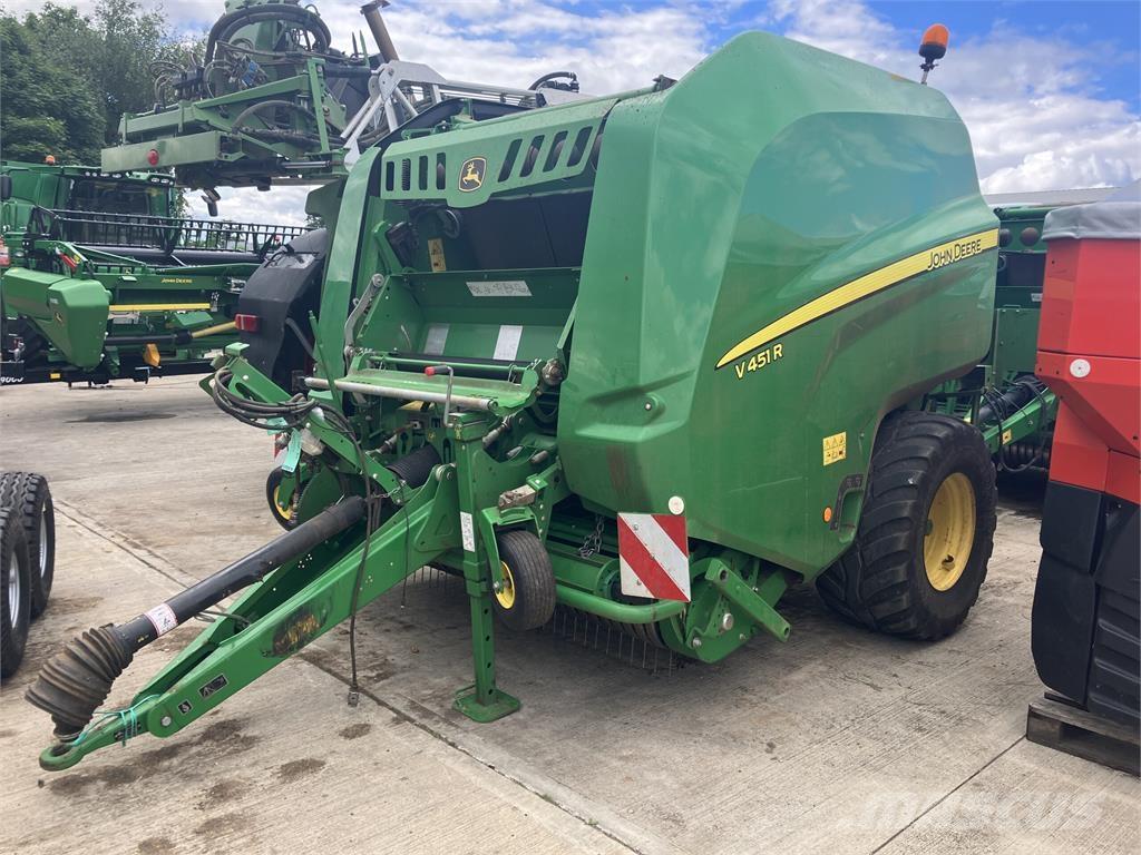 John Deere V451R Rastrilladoras y rastrilladoras giratorias