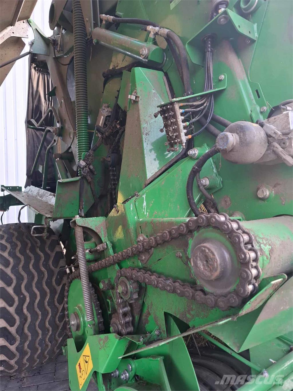 John Deere V451R Empacadoras cuadradas