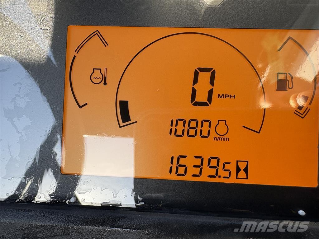 John Deere XUV855M Maquinarias para servicios públicos