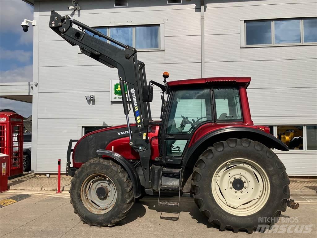 Valtra M130 Tractores