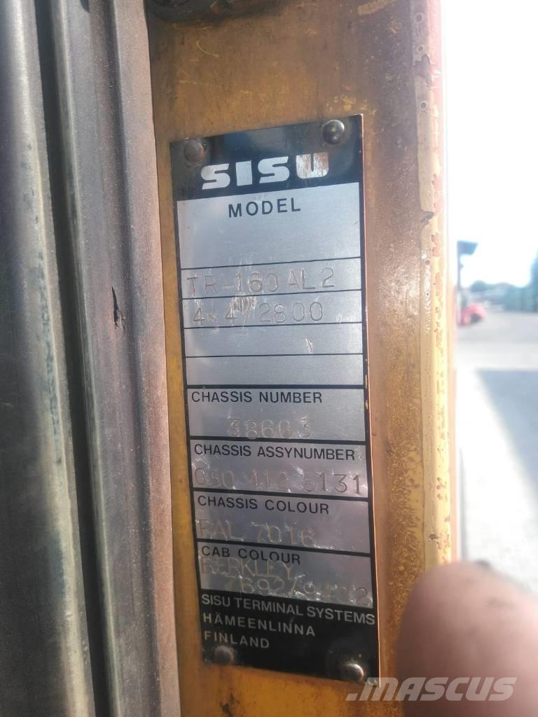 Sisu TR160 AL 4 X4 Tractocamiones para terminales