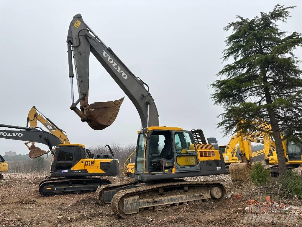 Volvo EC210D Excavadoras sobre orugas