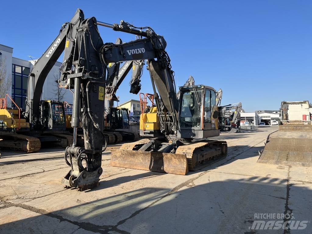 Volvo ECR235EL Excavadoras sobre orugas